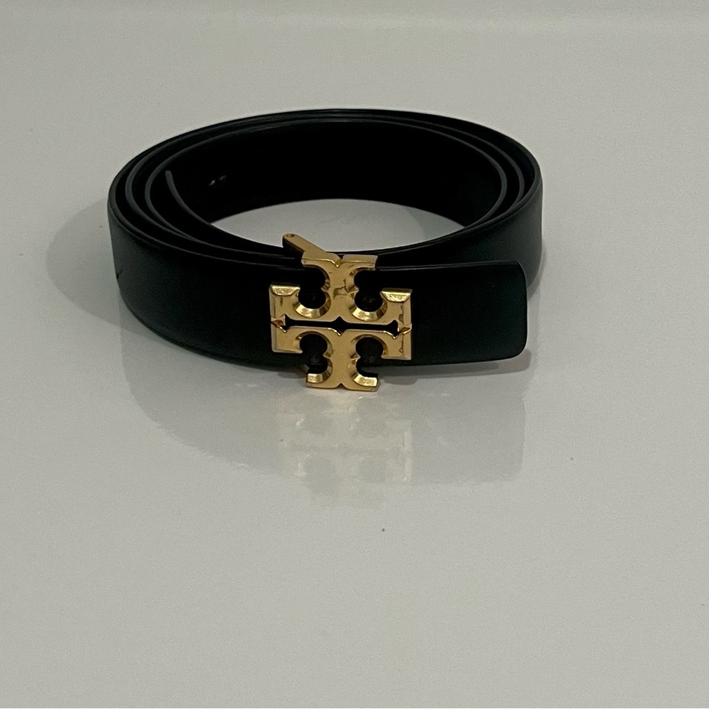 Tory Burch 1” Black Kira Belt with Gold Logo Buckle